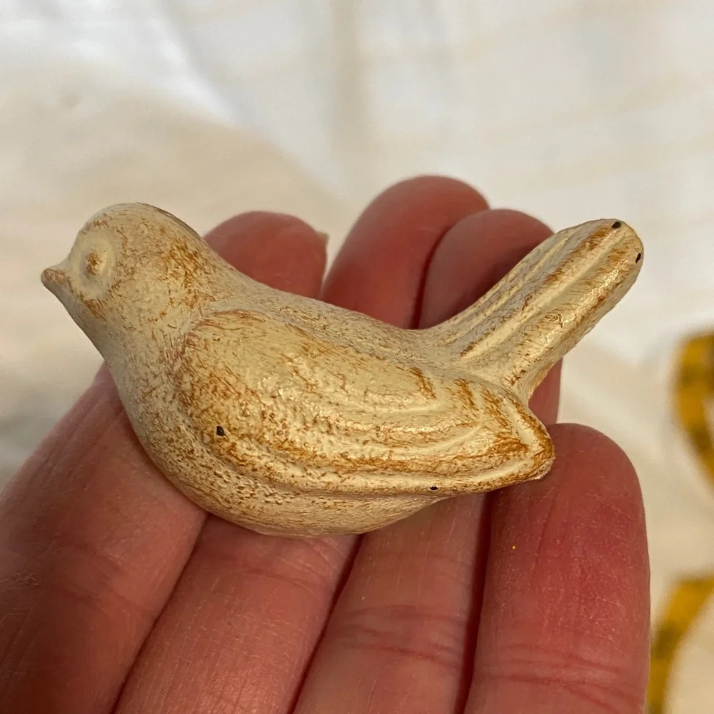 2 metal Rustic cream Bird knobs